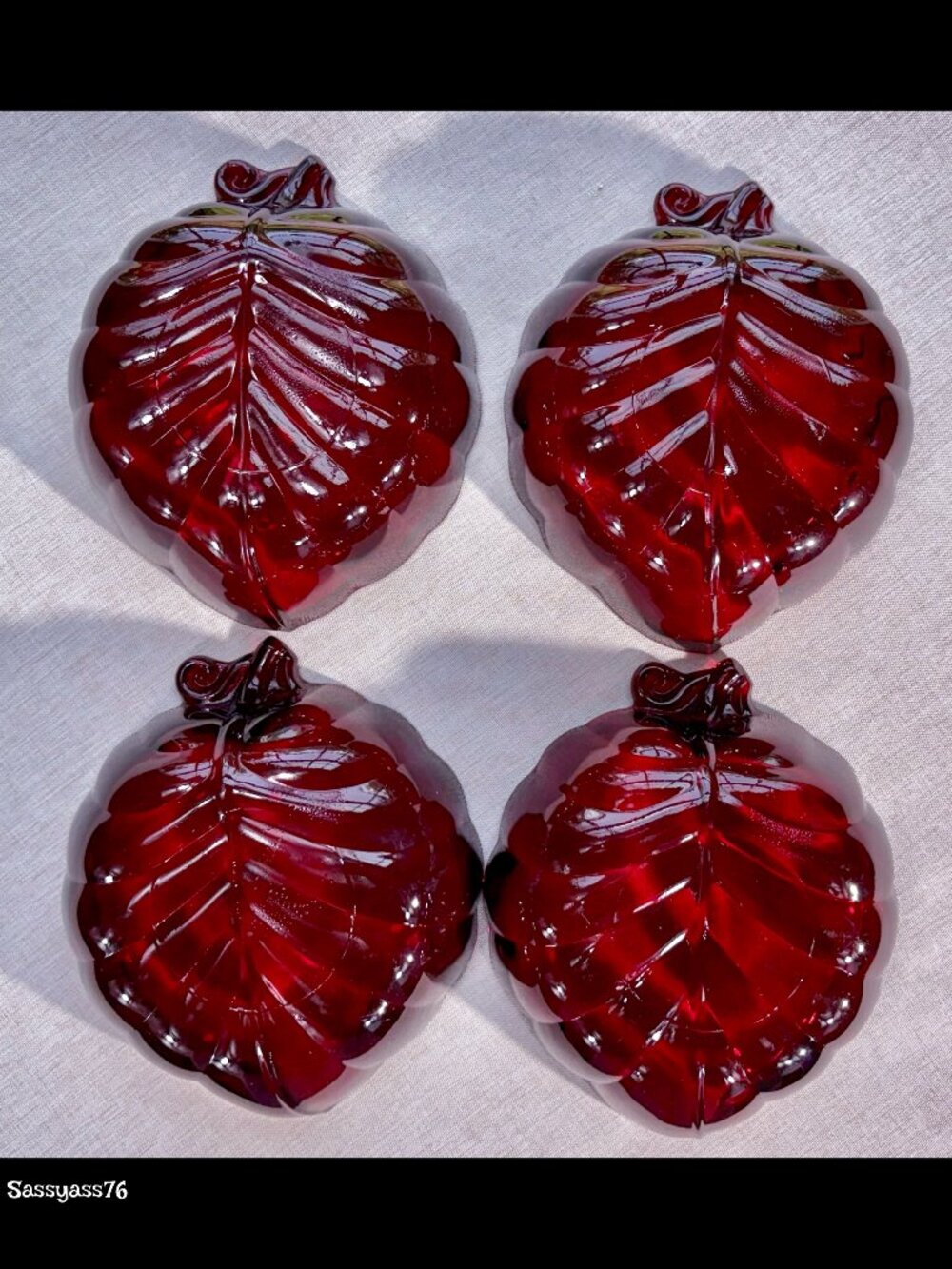 ▪️VTG▪️Mid-Century Set SIX Ruby Red Strawberry Shaped Glass Dessert Candy Dishes - Picture 7 of 9
